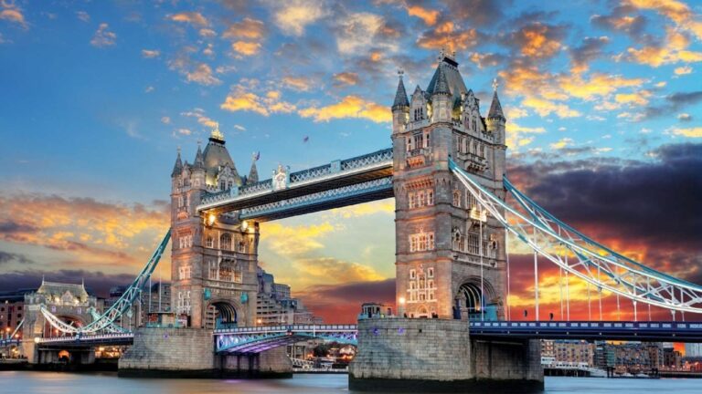 Record number of Americans applied for UK citizenship after Trump re-election