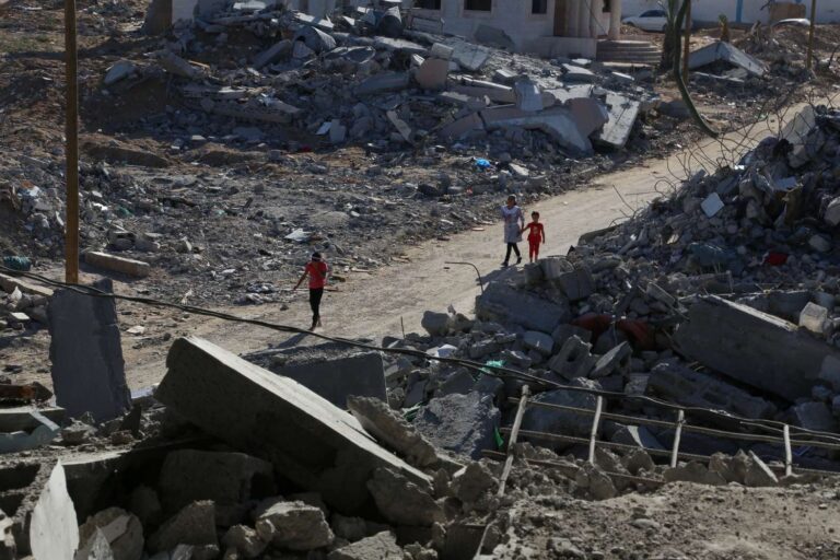 Arab leaders approve $53bn to Gaza plan